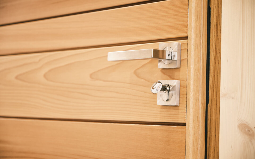 Porte d’entrée bois dans les Vosges : allier tradition et écologie