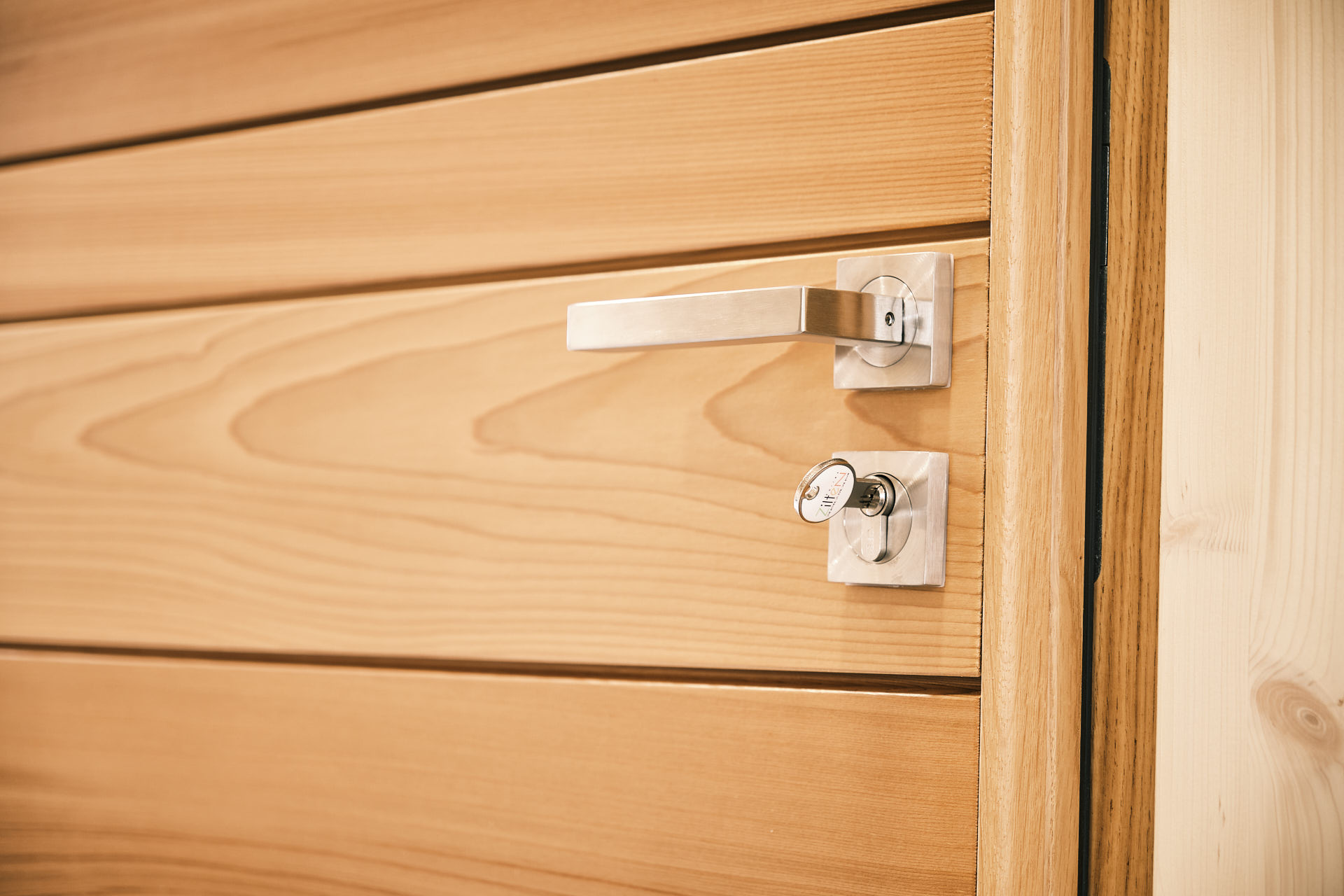 Porte d’entrée bois dans les Vosges