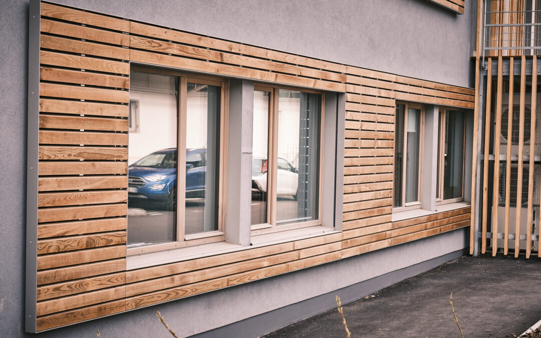 Menuisier à Vesoul : Choisir un artisan local pour des projets de construction neuve en Haute-Saône