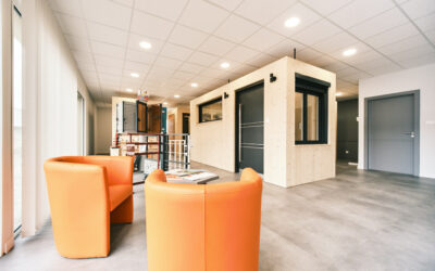 Menuiseries intérieures à Colmar : optimiser l’espace habitable